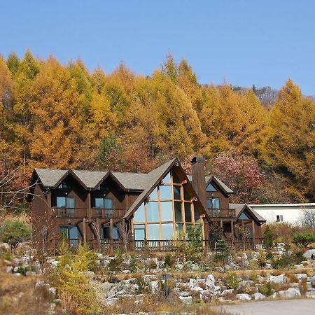 Chalet Resort Пхёнчхан Экстерьер фото