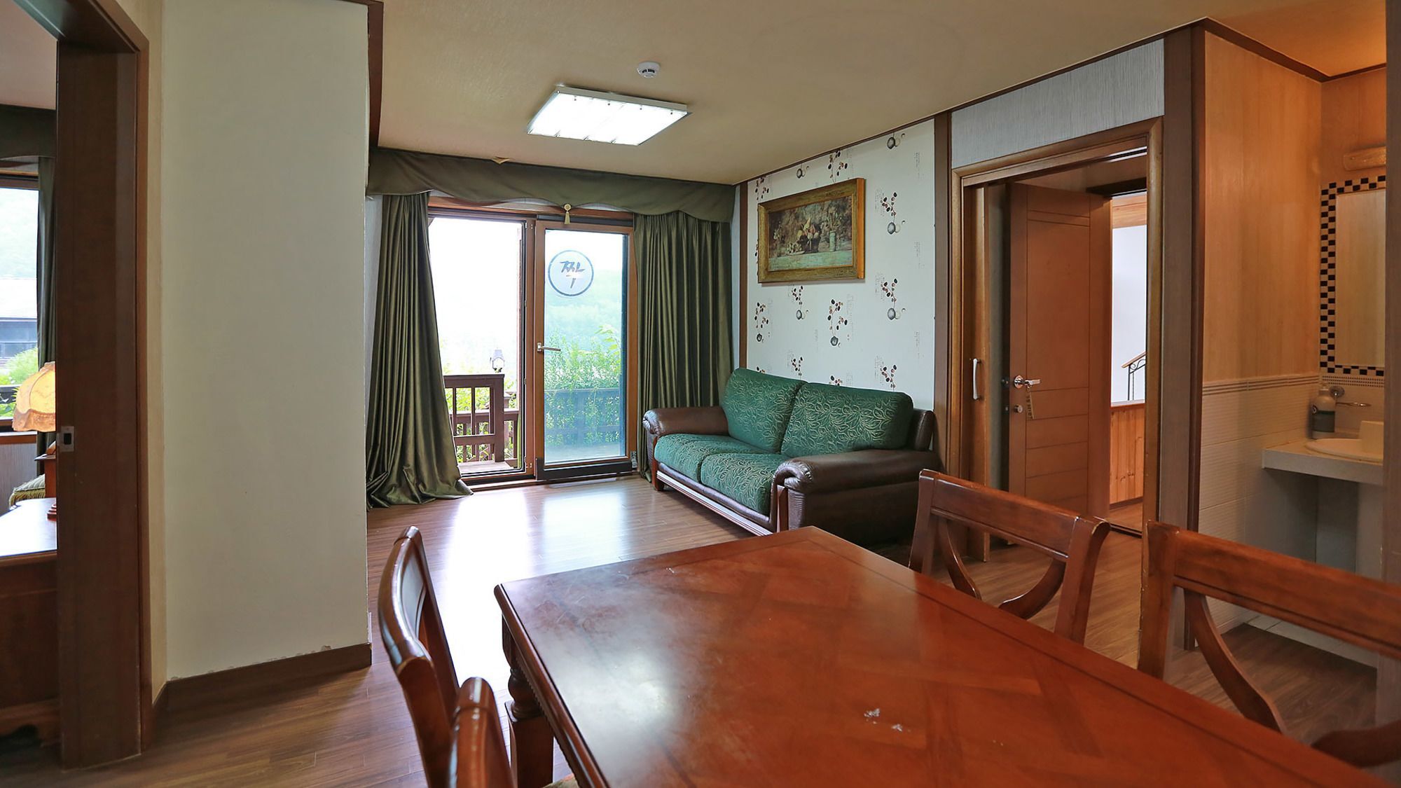 Chalet Resort Пхёнчхан Экстерьер фото